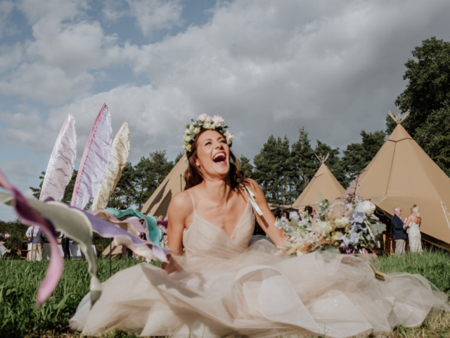 Lee Glasgow Wedding Photographer-Teepees and Tents